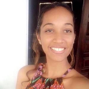 Meet your Posher, Areefa